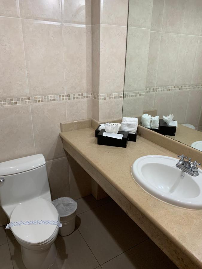 Hotel Galerias Hn Сан-Педро-Сула Экстерьер фото